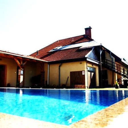 Patkoszeg Vendeghaz Hotel Kaposfo ภายนอก รูปภาพ