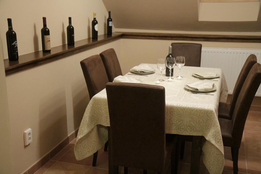 Patkoszeg Vendeghaz Hotel Kaposfo ภายนอก รูปภาพ