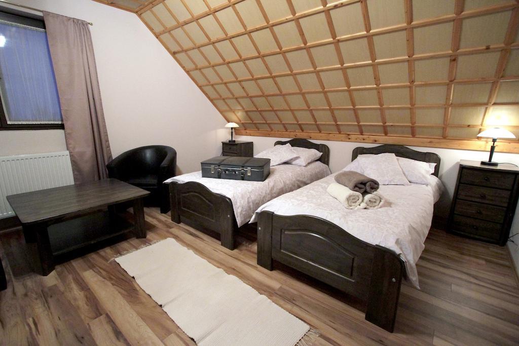 Patkoszeg Vendeghaz Hotel Kaposfo ห้อง รูปภาพ
